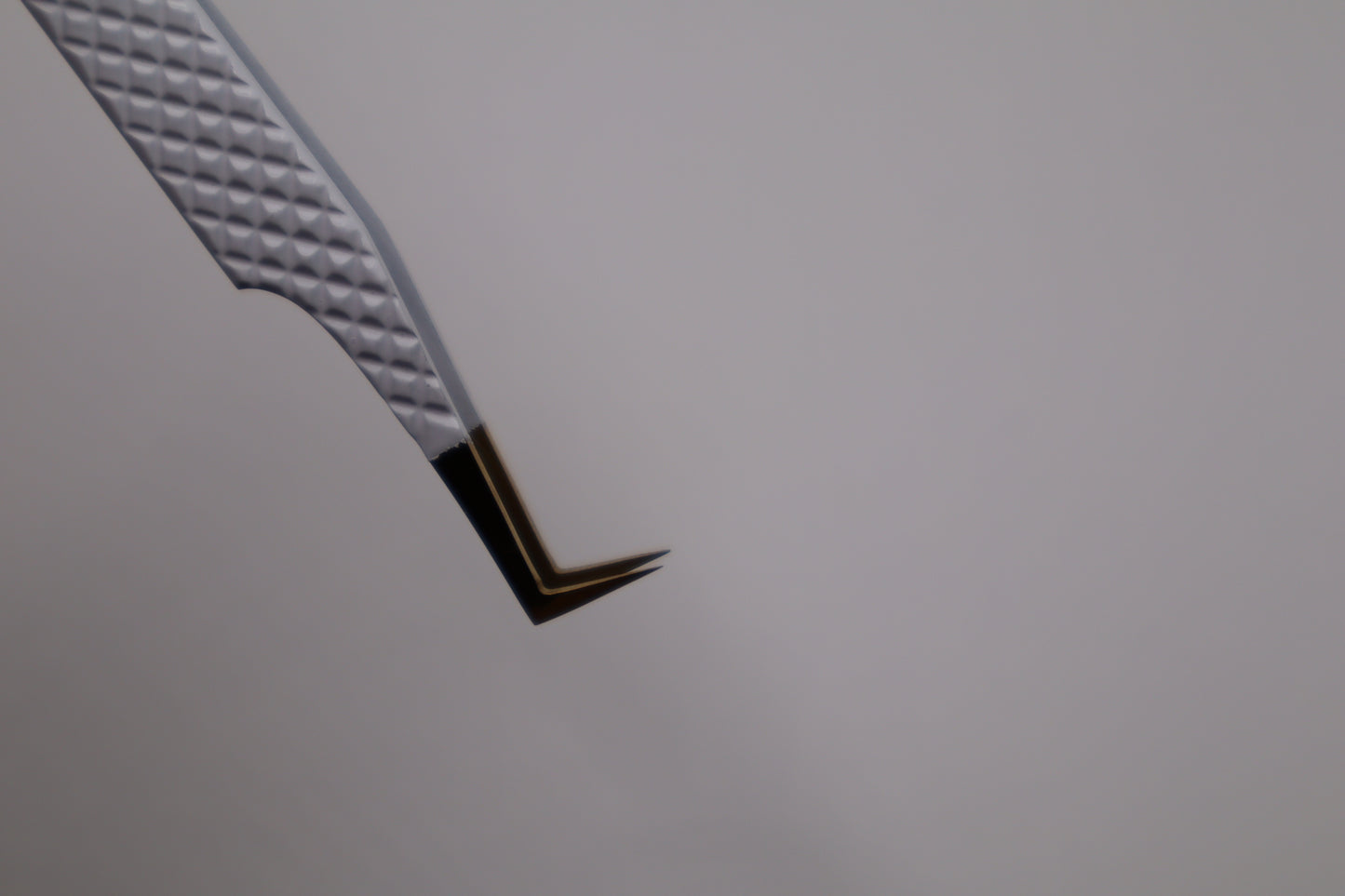 Heavenly Hold Volume Tweezer🪽