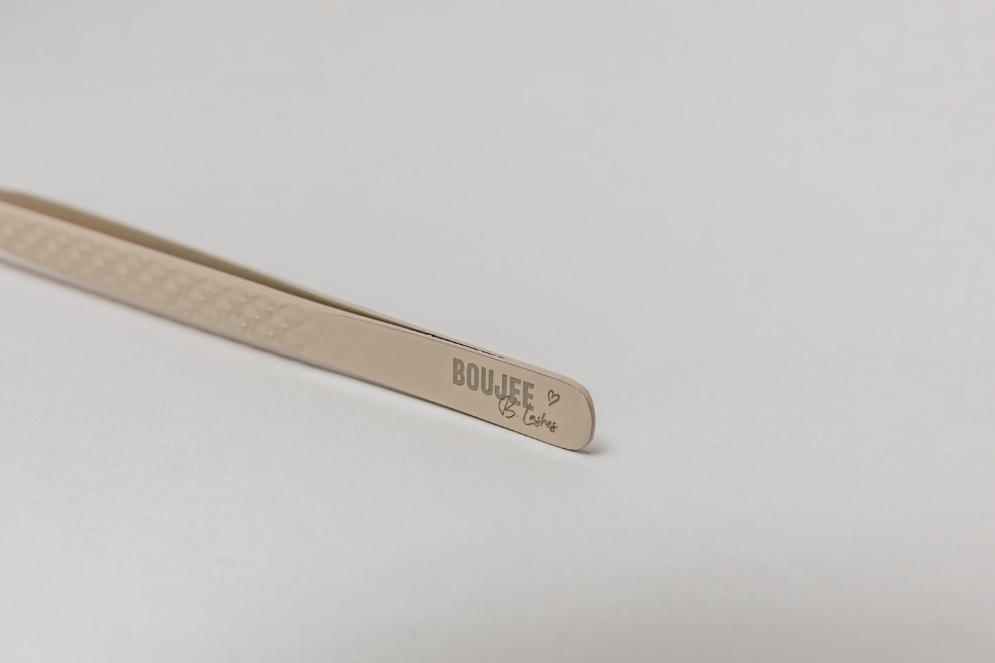 Boujee B. Tan Isolation Tweezer